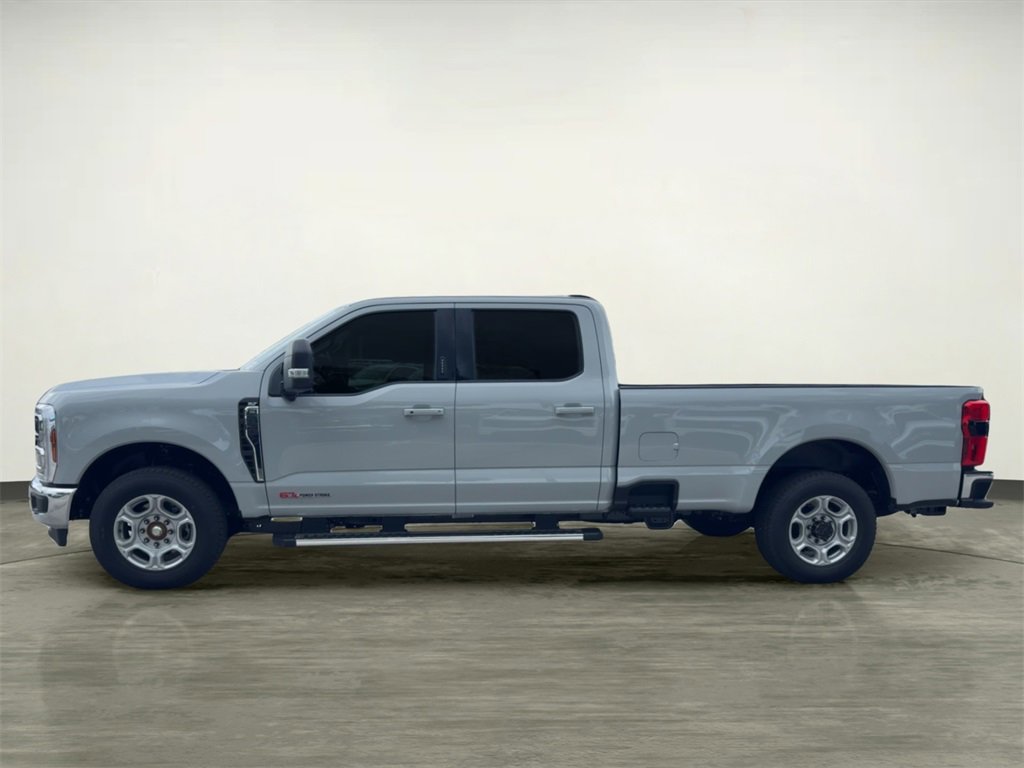 New 2026 Ford F250 XL image 2
