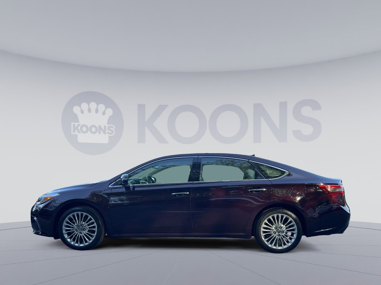 Used 2017 Toyota Avalon Limited FWD image 11