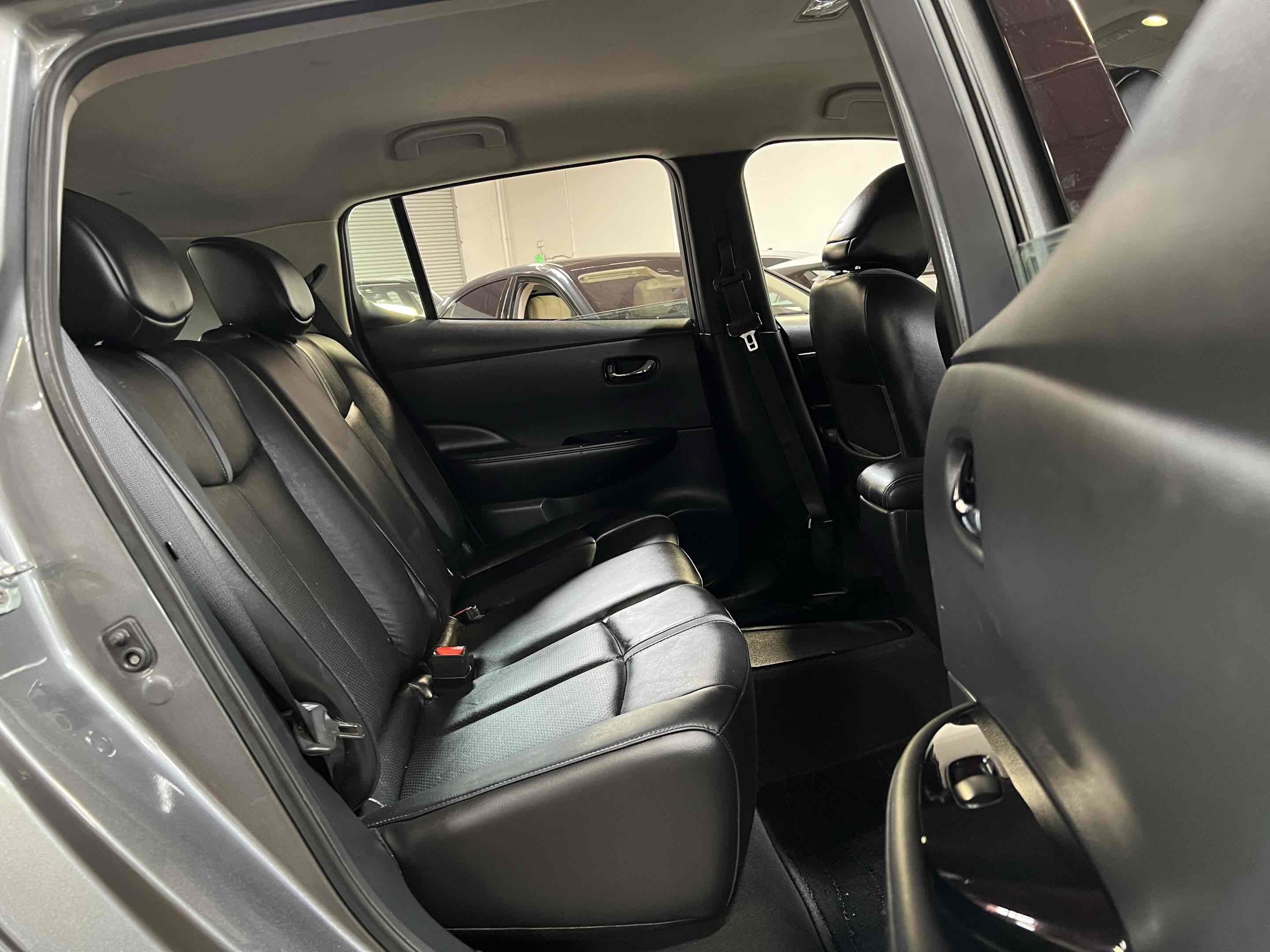 Used 2019 Nissan Leaf SL Plus w/ Protection Package FWD image 28