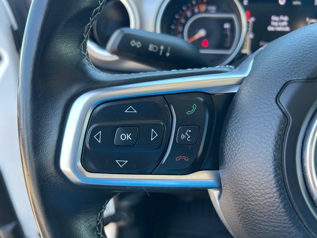 Used 2019 Jeep Wrangler Unlimited Sahara AWD/4WD image 36