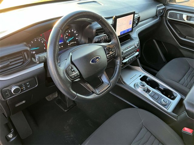 Certified 2020 Ford Explorer XLT w/ Comfort Package image 29