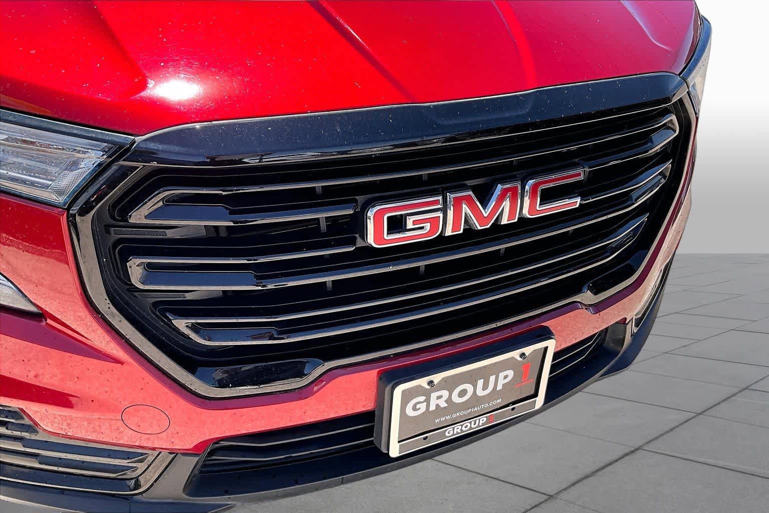 Used 2022 GMC Terrain SLE w/ Driver Convenience Package FWD image 28