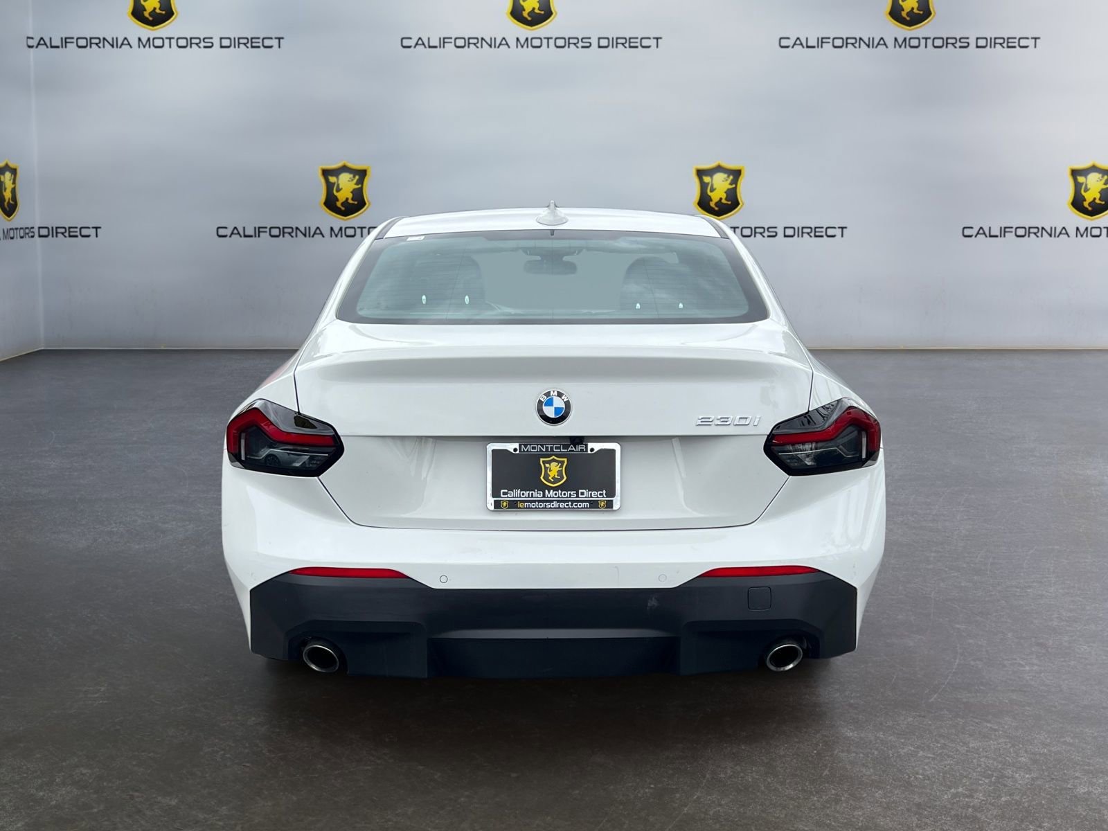 Used 2022 BMW 230i Coupe w/ Convenience Package image 4
