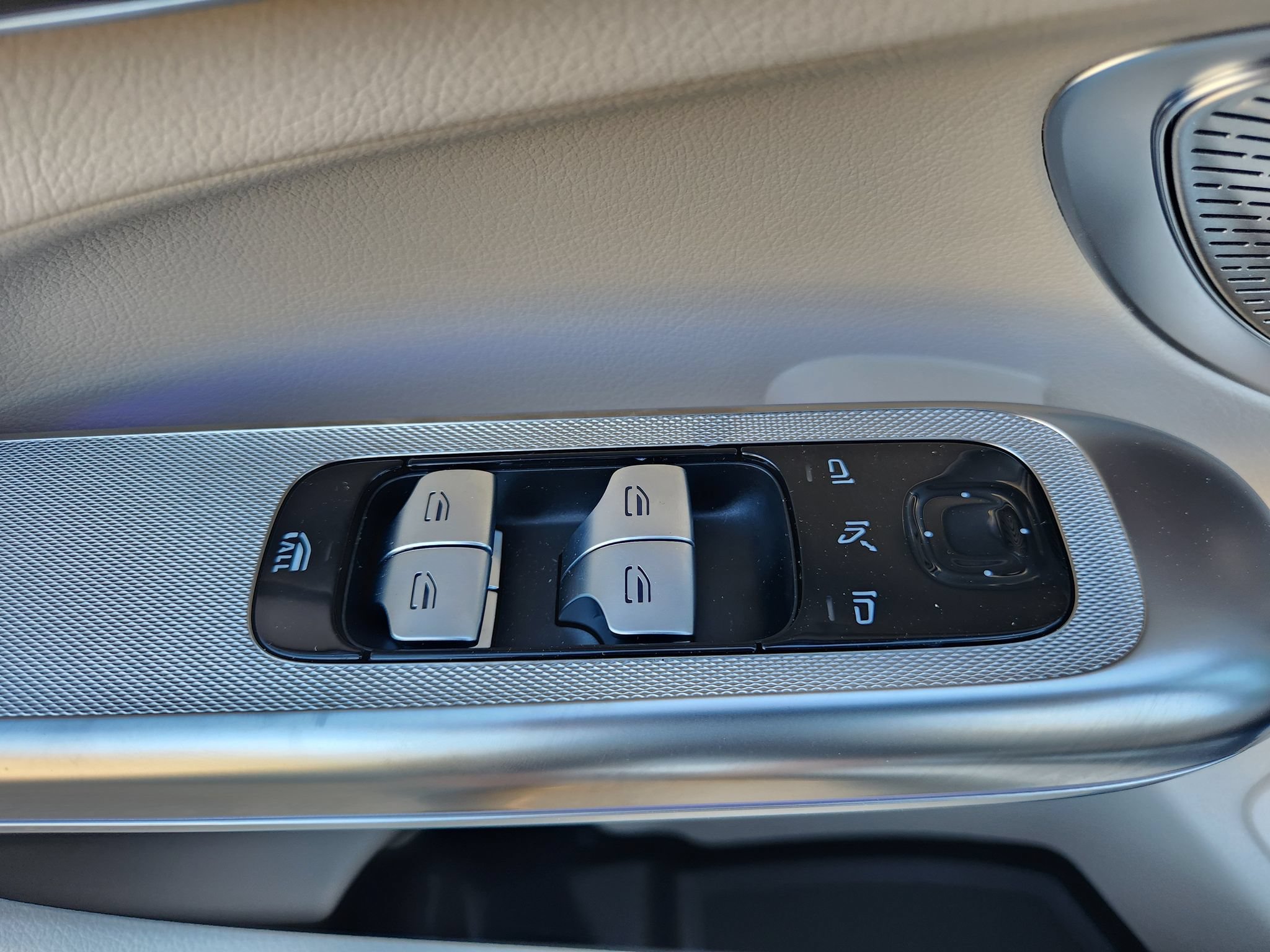 New 2027 Mercedes-Benz CLE 450 4MATIC Cabriolet image 14