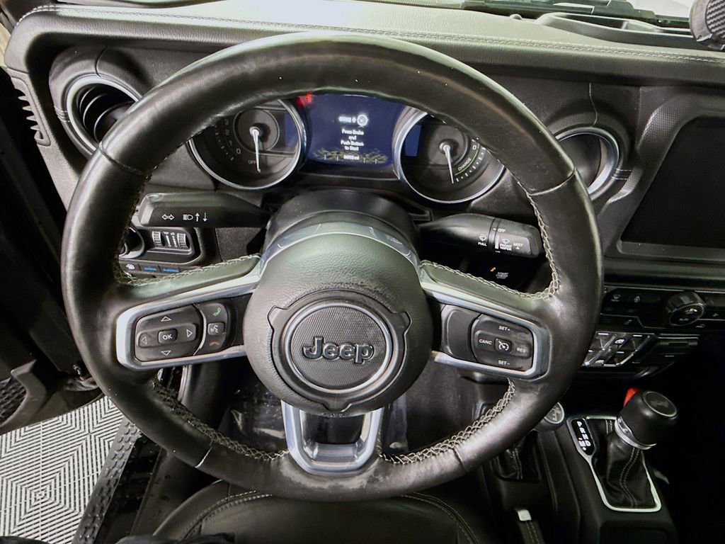 Used 2022 Jeep Wrangler Unlimited Sahara w/ Cold Weather Group image 21