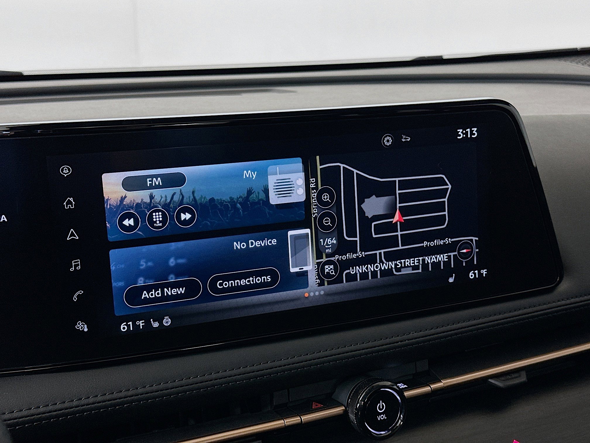 Used 2023 Nissan Ariya FWD image 21