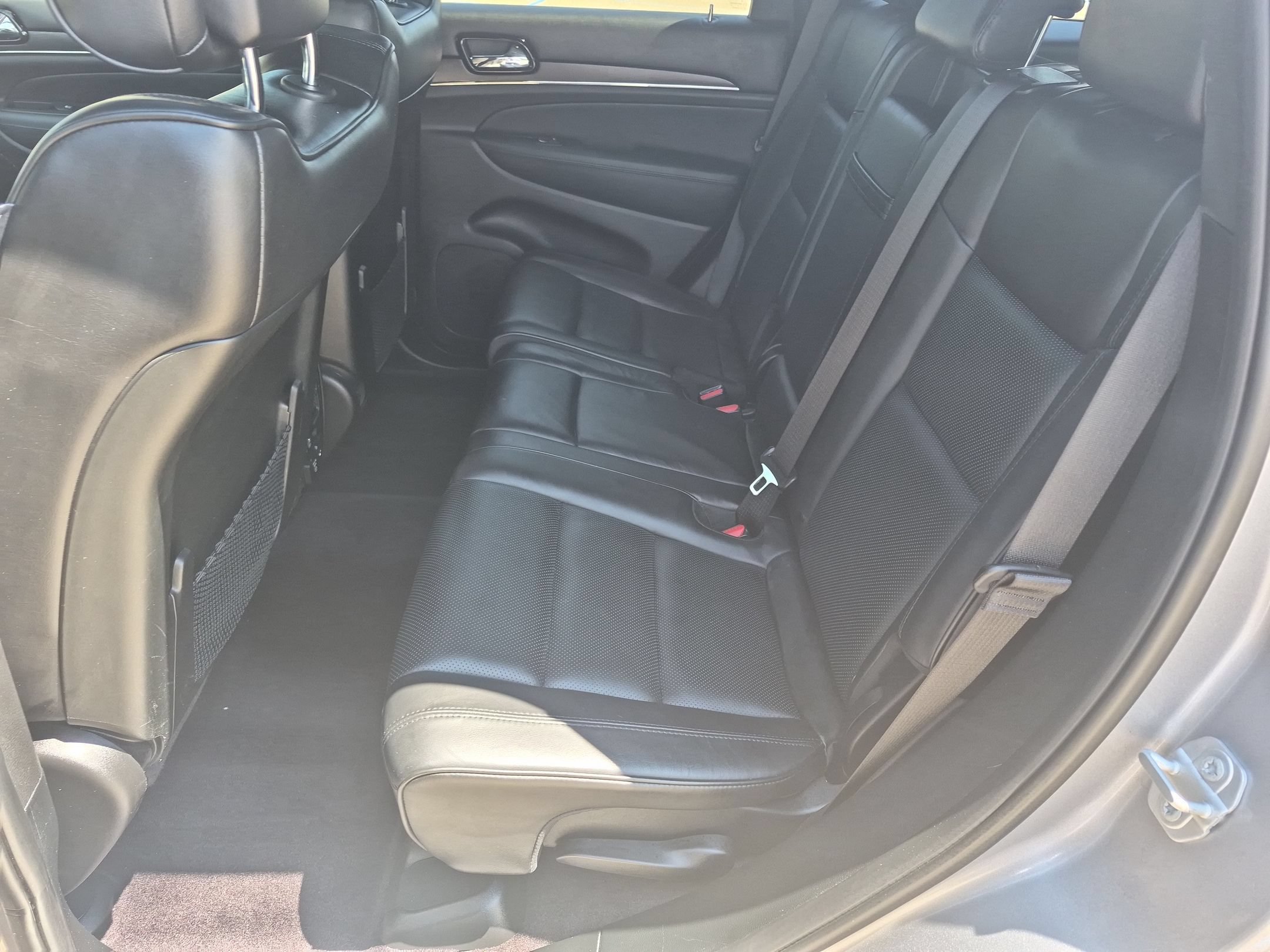 Used 2019 Jeep Grand Cherokee High Altitude AWD/4WD image 24