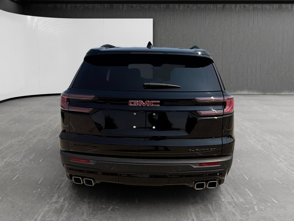 Used 2024 GMC Acadia Elevation w/ Black Edition FWD image 4