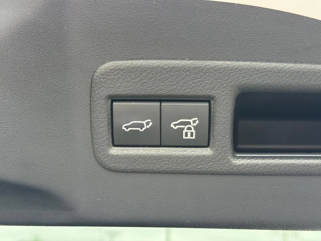 Certified 2023 Toyota bZ4X FWD image 17