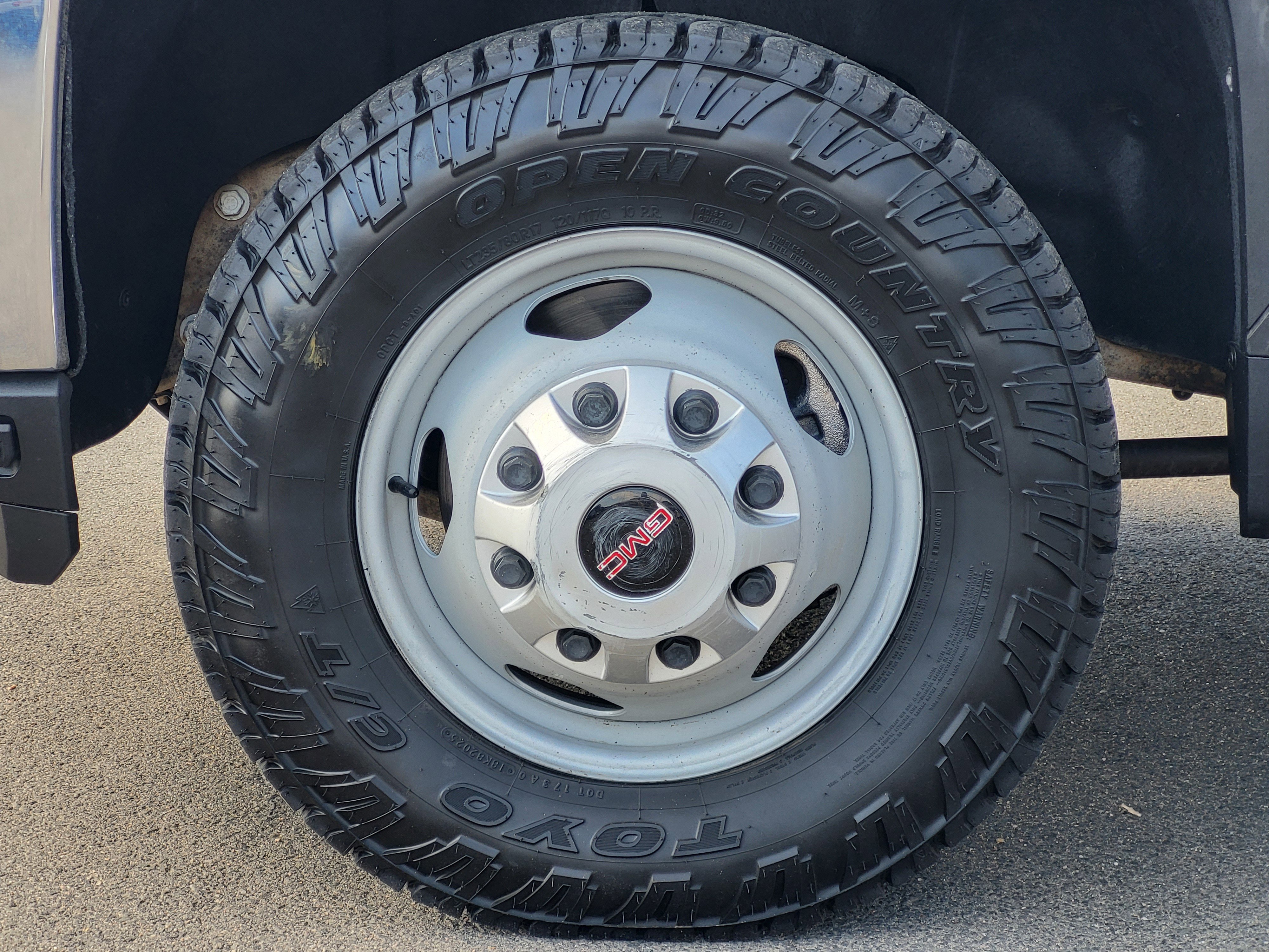 Used 2023 GMC Sierra 3500 Pro w/ Convenience Package AWD/4WD image 7