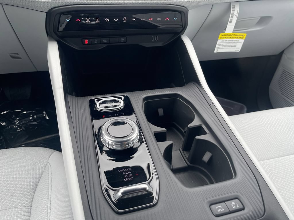 New 2026 Jeep Cherokee Laredo AWD/4WD image 11
