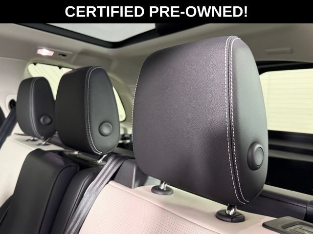 Certified 2025 Land Rover Discovery S AWD/4WD image 23