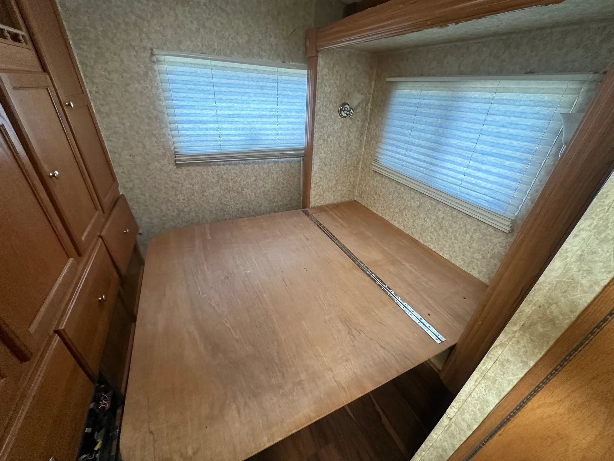 Used 2006 Ford E-450 and Econoline 450 RWD image 15