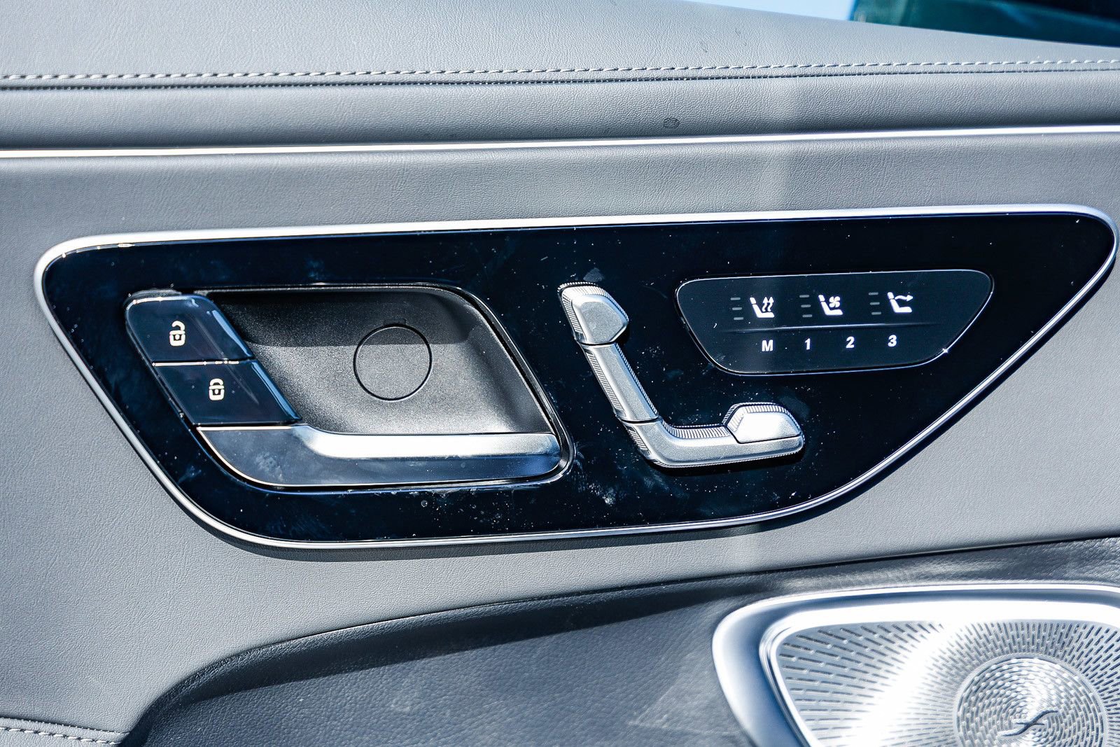 New 2026 Mercedes-Benz CLE 53 AMG 4MATIC Cabriolet image 18