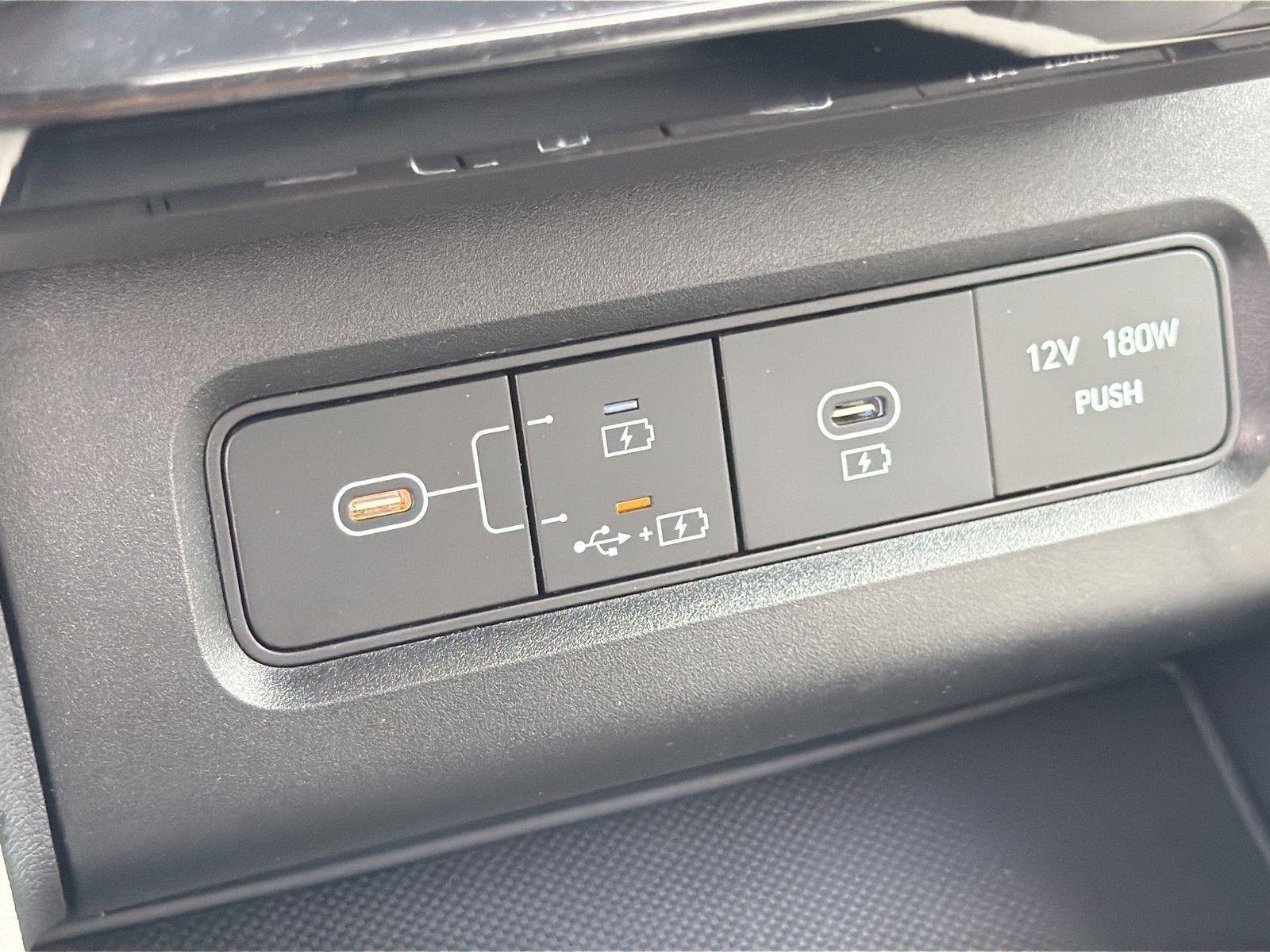 Used 2025 Hyundai Tucson SEL AWD/4WD image 17