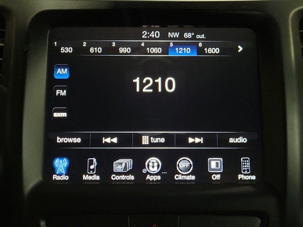 Used 2016 Jeep Cherokee Latitude w/ Cold Weather Group image 25