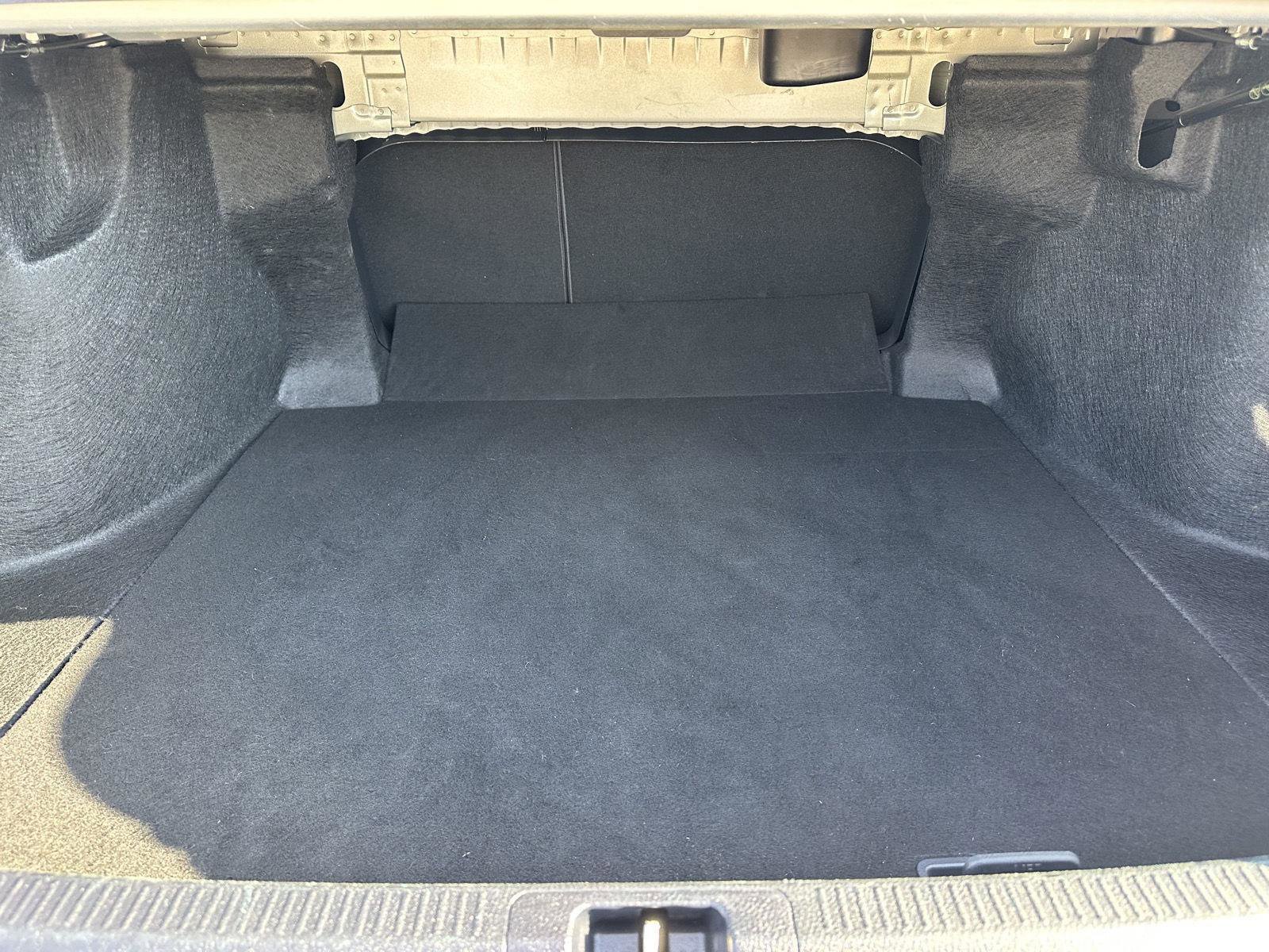 Used 2024 Toyota Camry SE image 7