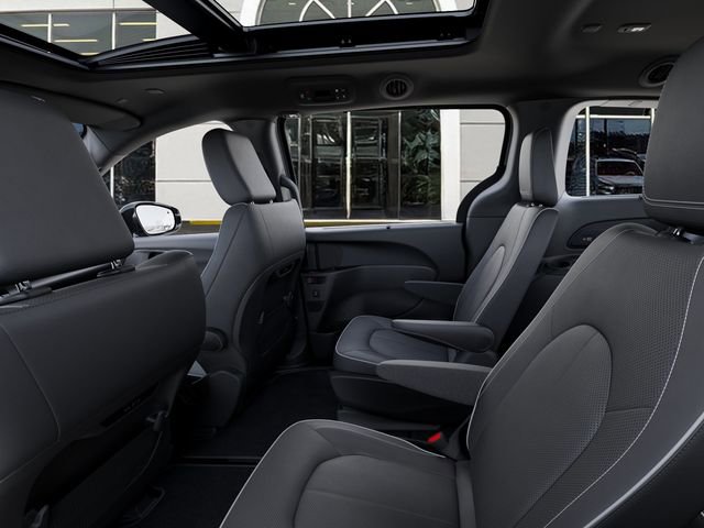 New 2026 Chrysler Pacifica Limited w/ S Appearance Package image 23