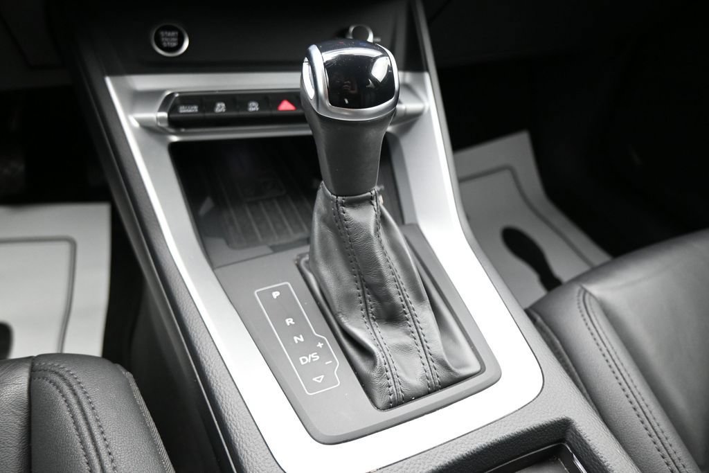 Used 2024 Audi Q3 2.0T Premium AWD/4WD image 20