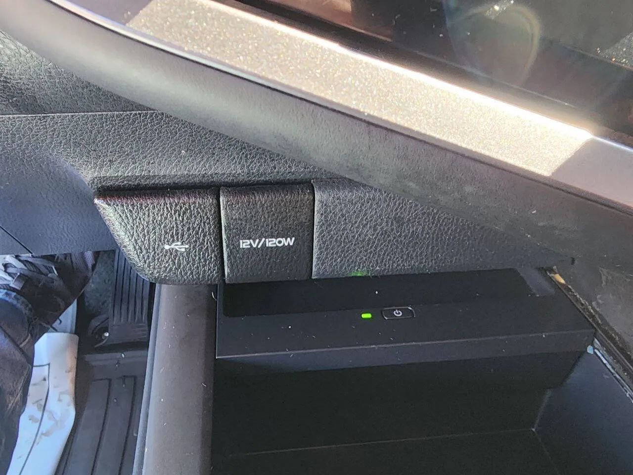 Used 2023 Toyota Camry XSE image 22