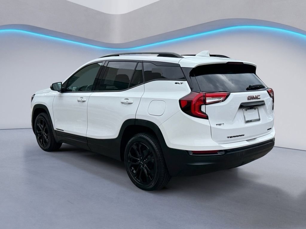 Used 2022 GMC Terrain SLT w/ Elevation Edition image 34