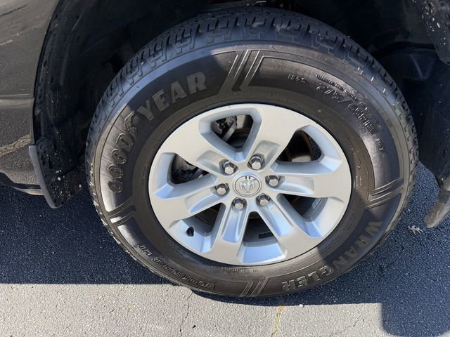 Used 2024 RAM 1500 Laramie RWD image 41