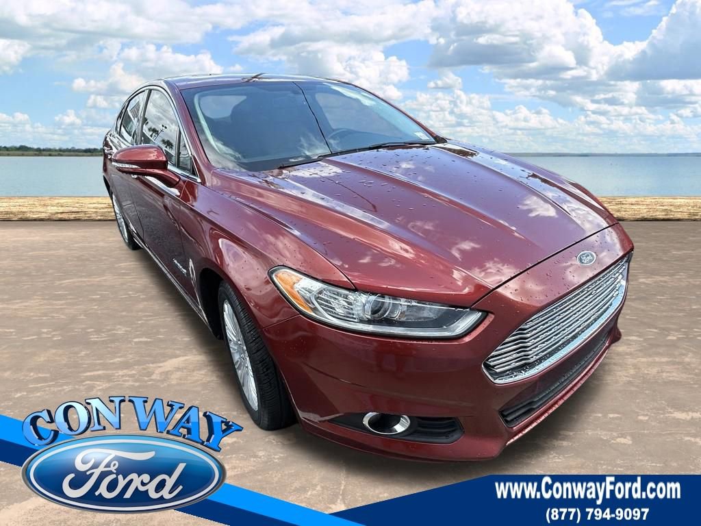 Used 2014 Ford Fusion SE w/ Equipment Group 502A FWD image 1