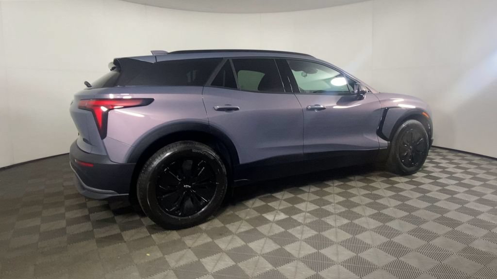 New 2026 Chevrolet Blazer EV LT w/ Midnight/Sport Edition FWD image 9