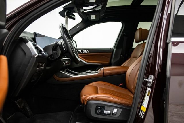 Used 2023 BMW X7 xDrive40i w/ Executive Package AWD/4WD image 10