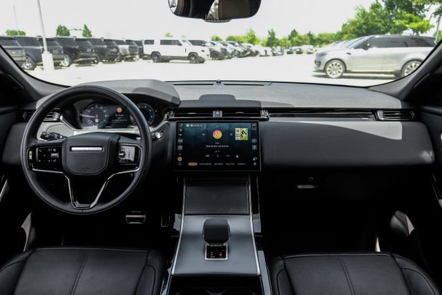 Used 2025 Land Rover Range Rover Velar Dynamic SE AWD/4WD image 16