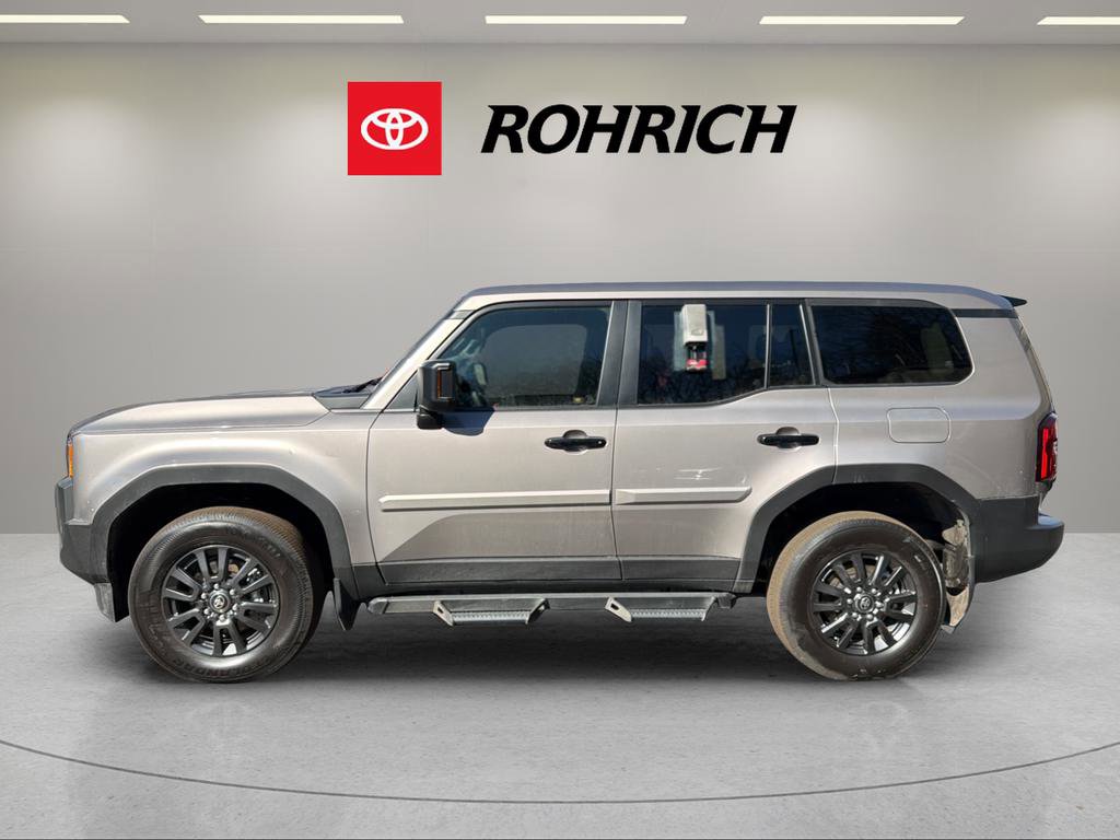 Used 2025 Toyota Land Cruiser 1958 image 9