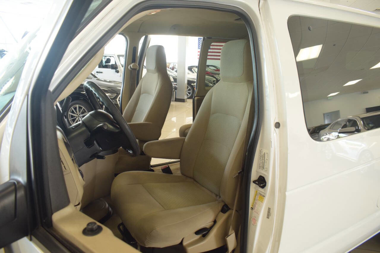 Used 2014 Ford E-350 and Econoline 350 XLT RWD image 60