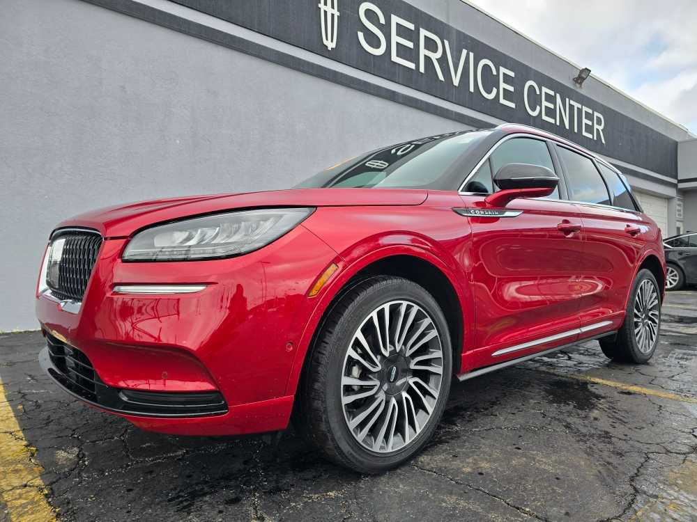 Used 2022 Lincoln Corsair Reserve w/ Equipment Group 201A image 4