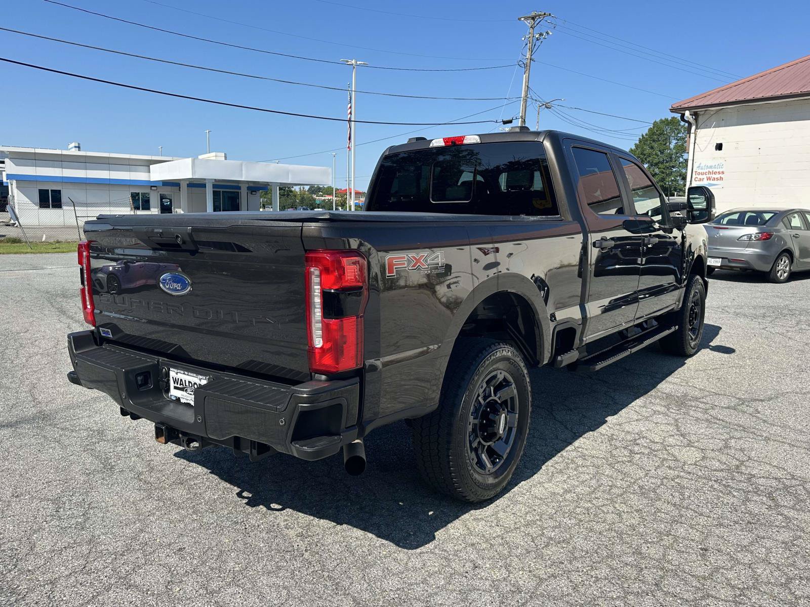Certified 2024 Ford F250 XL w/ STX Appearance Package AWD/4WD image 6