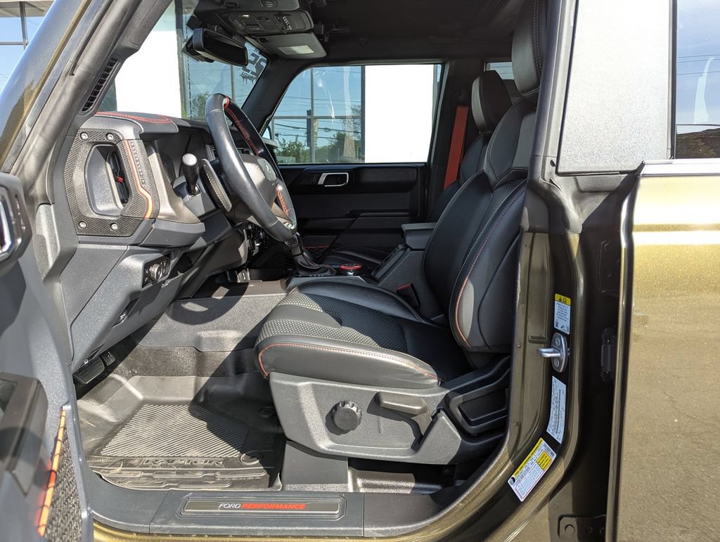 Used 2025 Ford Bronco Raptor AWD/4WD image 17