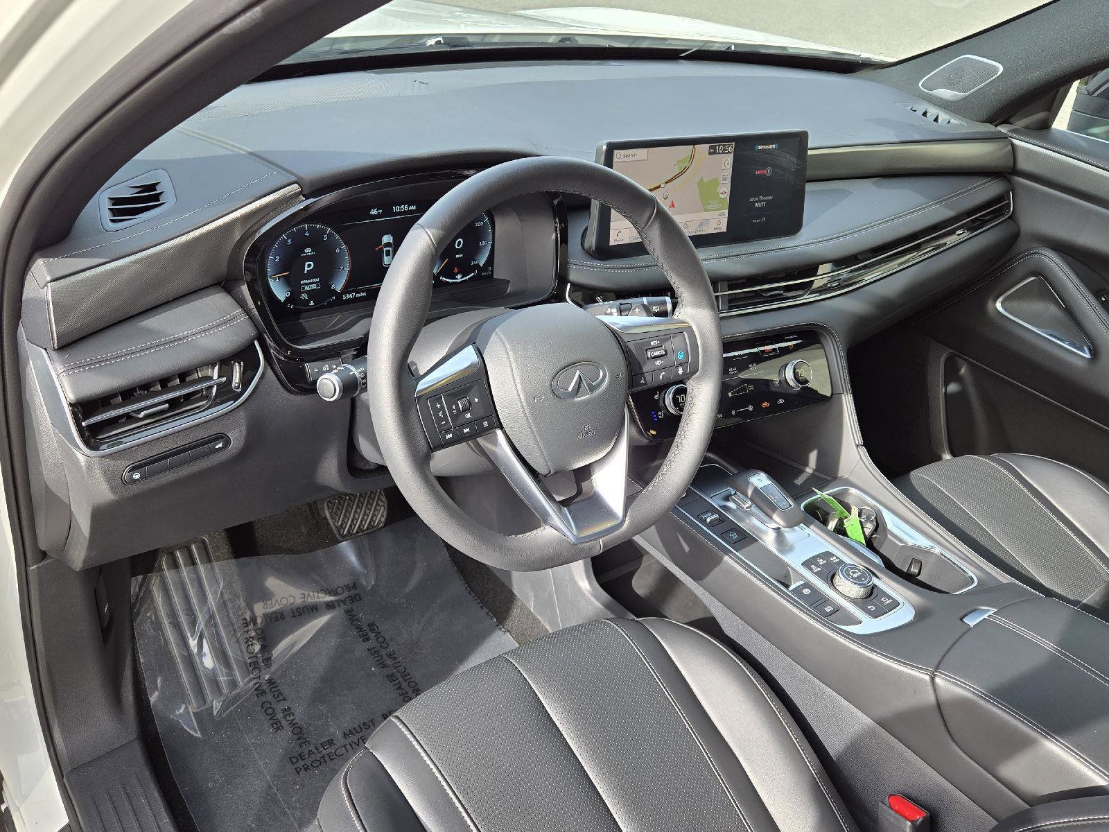 Certified 2025 INFINITI QX60 Luxe w/ Black Edition image 5