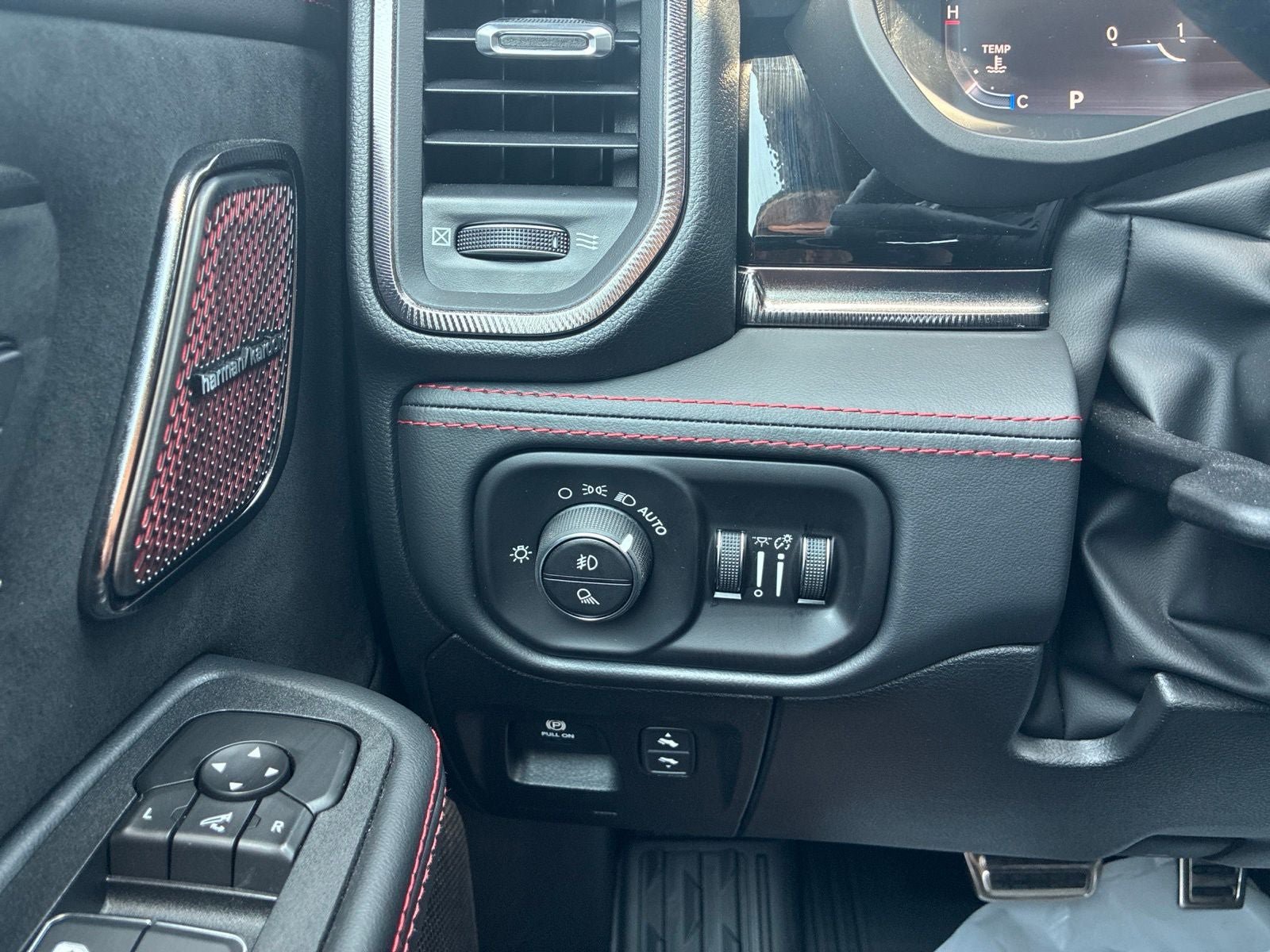 New 2026 RAM 1500 RHO w/ RHO Level 1 Equipment Group AWD/4WD image 32