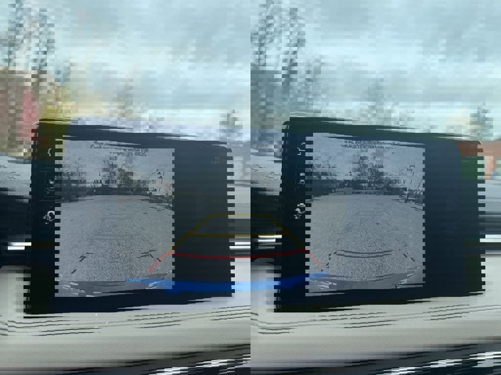 Used 2023 Genesis G70 3.3T w/ Sport Advanced Package image 21