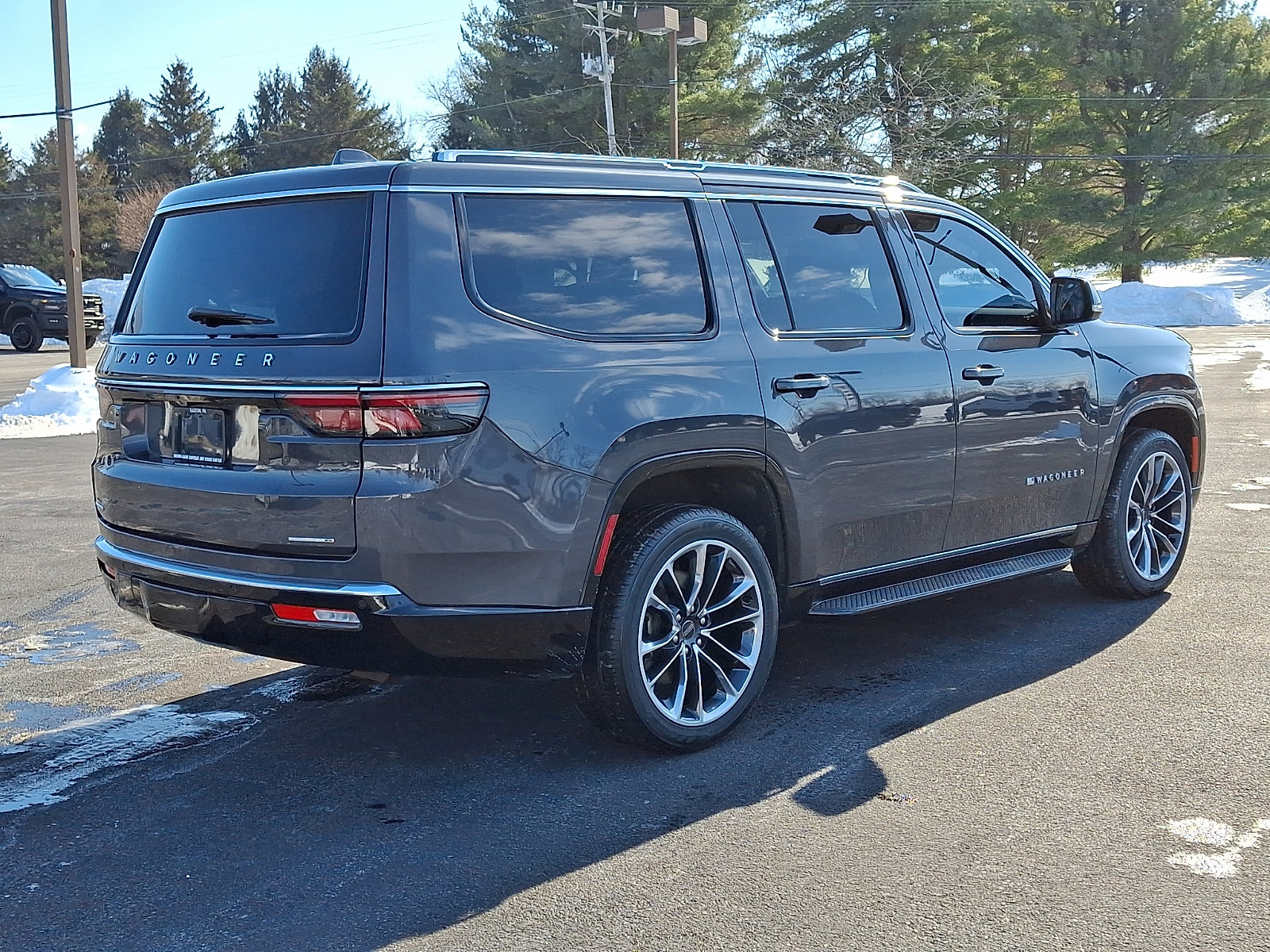 Certified 2022 Jeep Wagoneer Series II w/ Premium Group I image 4