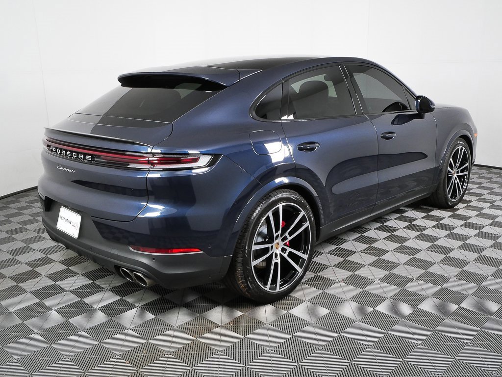 Certified 2025 Porsche Cayenne S image 29