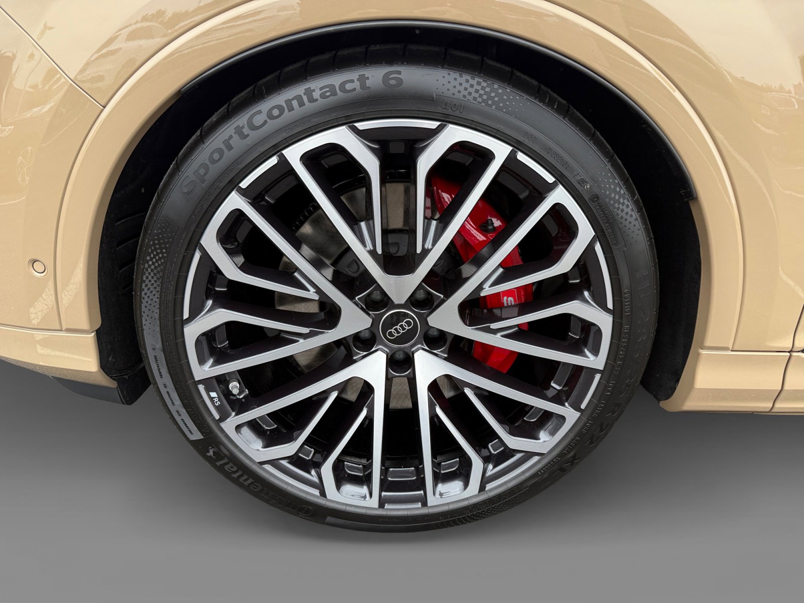 New 2026 Audi SQ7 Prestige image 9