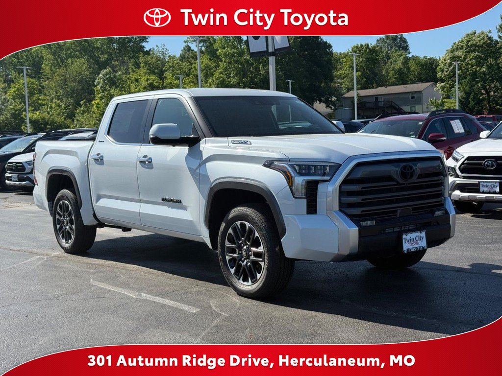 New 2026 Toyota Tundra Limited w/ Limited PVM Package