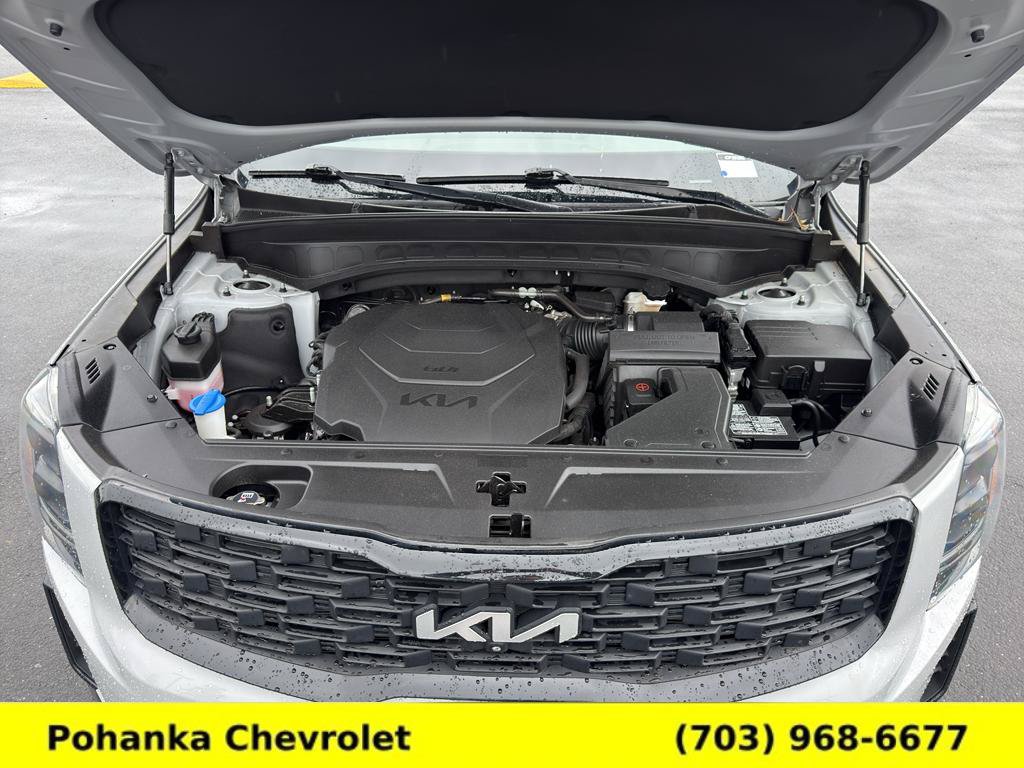 Used 2022 Kia Telluride SX w/ Nightfall Edition Package AWD/4WD image 30