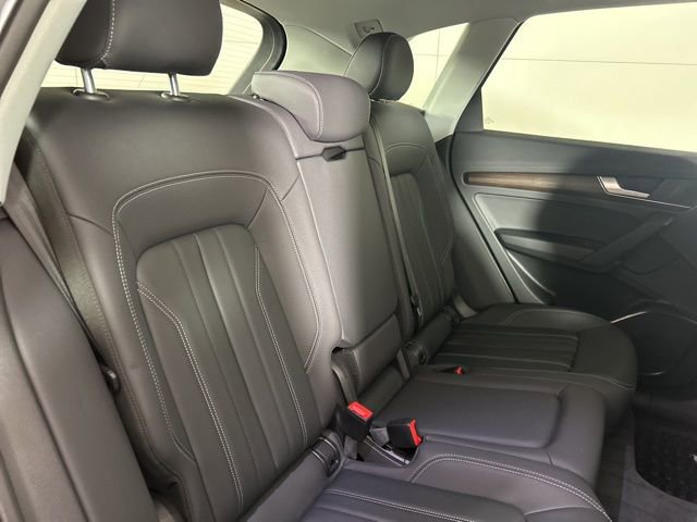 Certified 2023 Audi Q5 2.0T Premium w/ Convenience Package image 13
