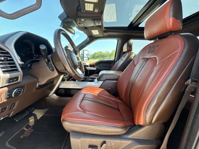 Used 2020 Ford F450 King Ranch w/ King Ranch Ultimate Package AWD/4WD image 2