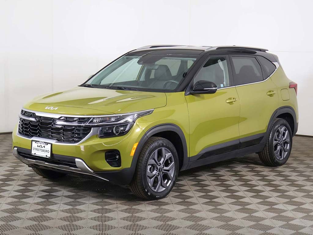 Used 2024 Kia Seltos S AWD/4WD image 8