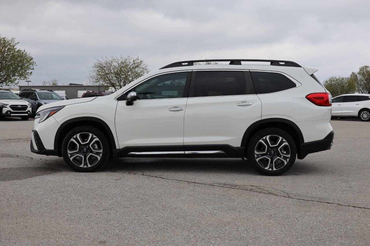 Used 2023 Subaru Ascent Touring image 8