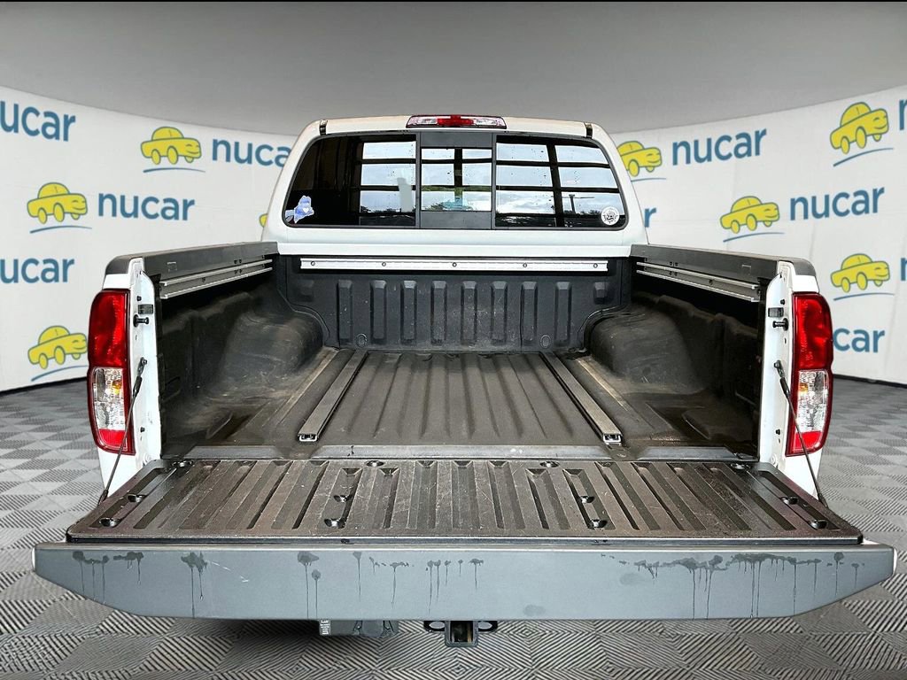 Used 2020 Nissan Frontier SV image 9