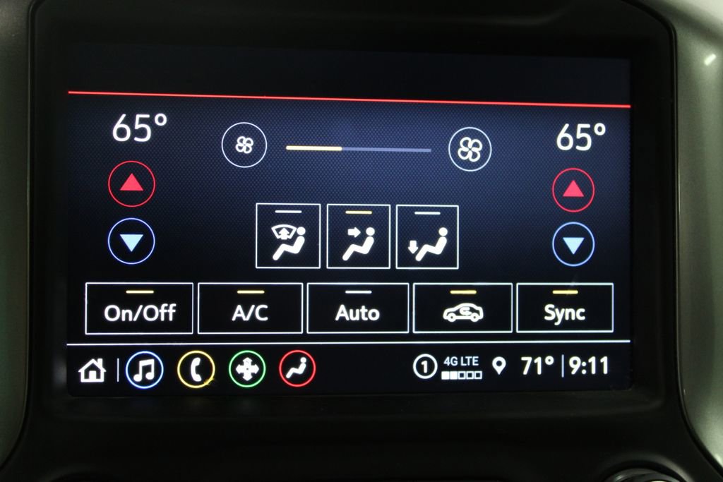 Used 2022 Chevrolet Silverado 1500 LTZ AWD/4WD image 35