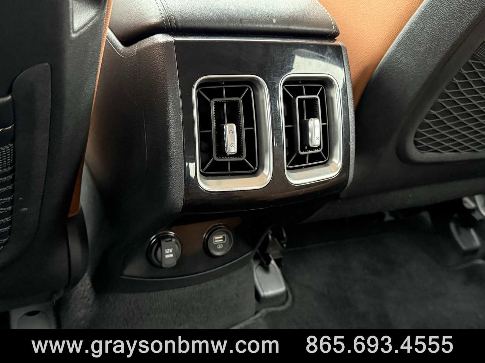 Used 2021 Kia Sorento SX Prestige image 32